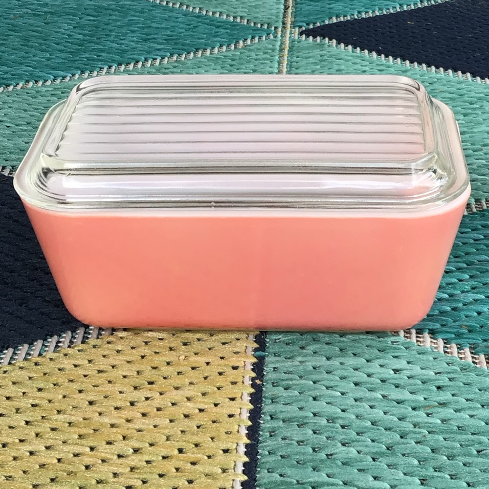 Vintage Pyrex Pink 502 Refrigerator Dish Fridgie